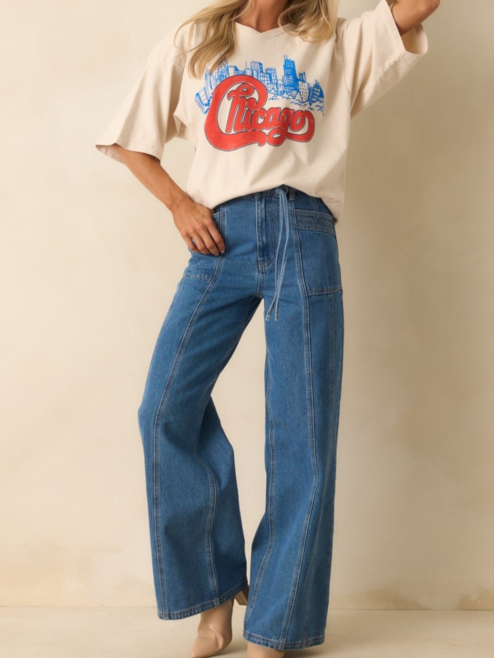 Daydreamer Chicago Tee - Picture 3 of 6